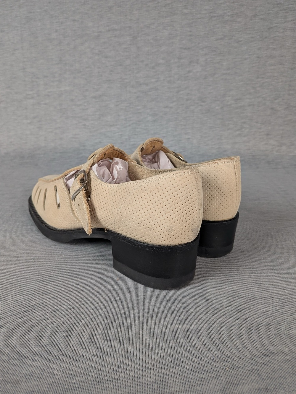 Made in 🇨🇦 Vintage Roots T-Strap Mary Jane Clog - Picture 5 of 16